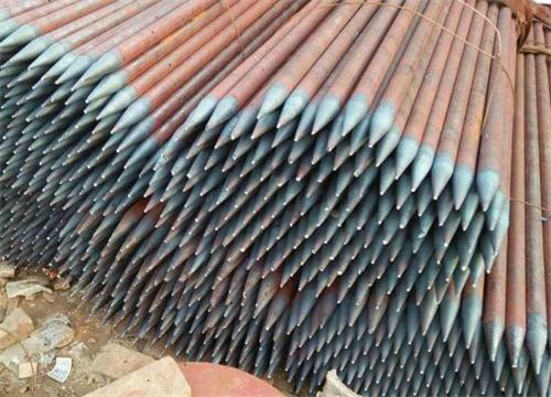 仲巴无缝钢花管规格